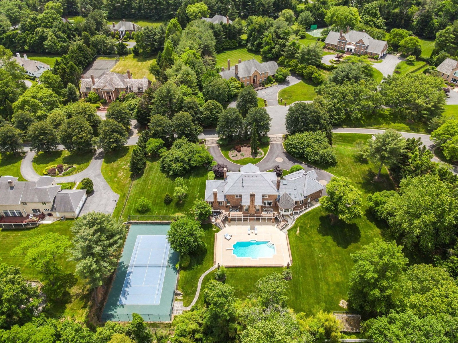 Potomac Maryland neighborhood