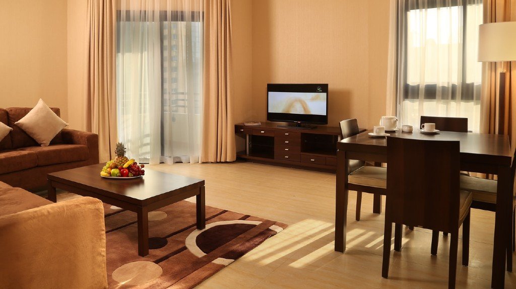 8 Benefits of Buying Solid Wood Furniture for Your Home