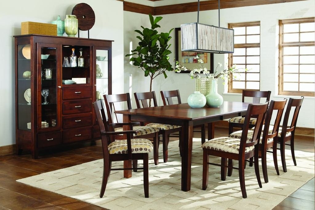 How to Decorate Your Dining Room for the Holidays