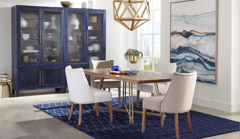 Tips on buying dining room furniture before the holidays