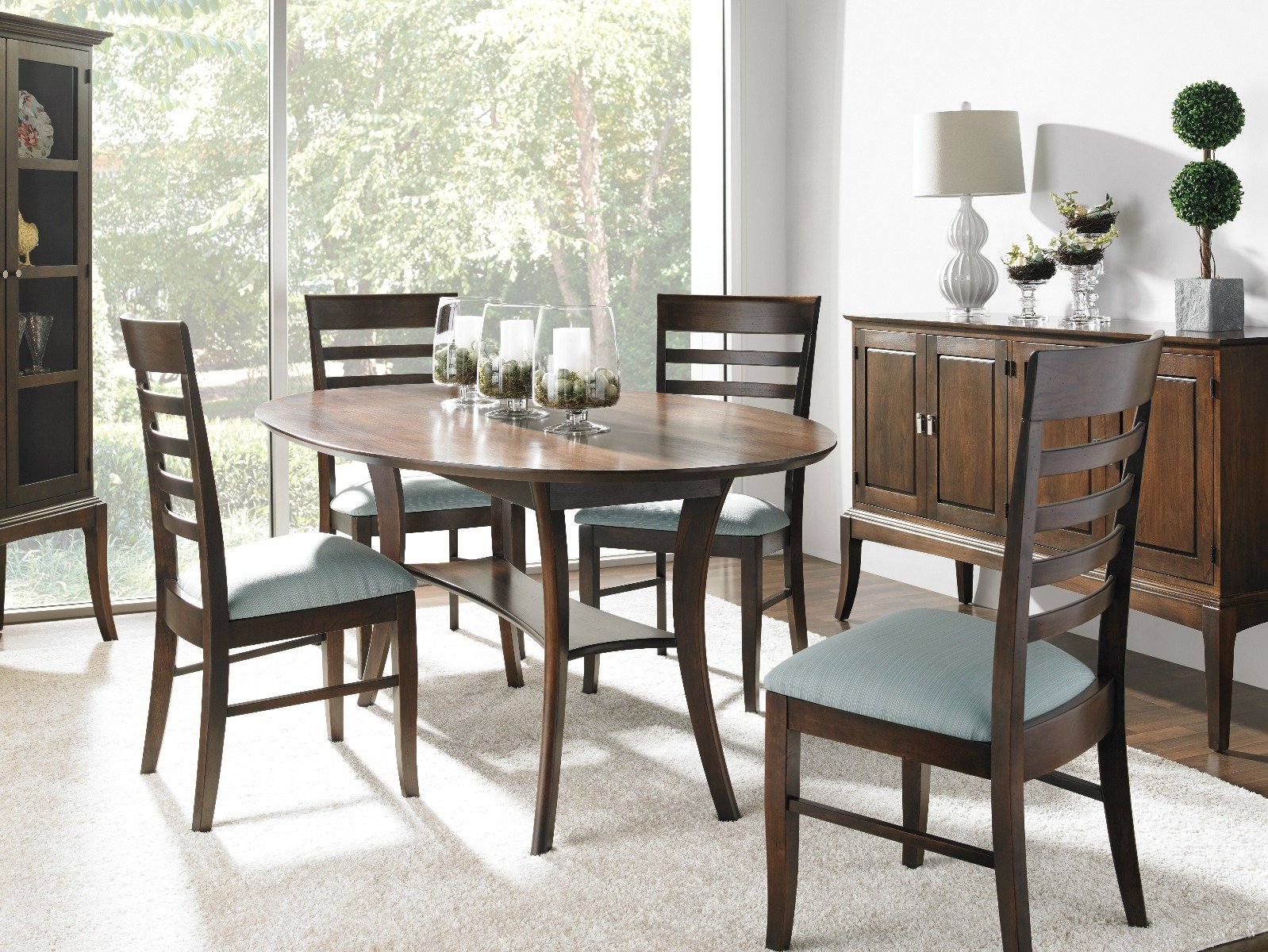 How to Choose the Right Size Round Dining Table