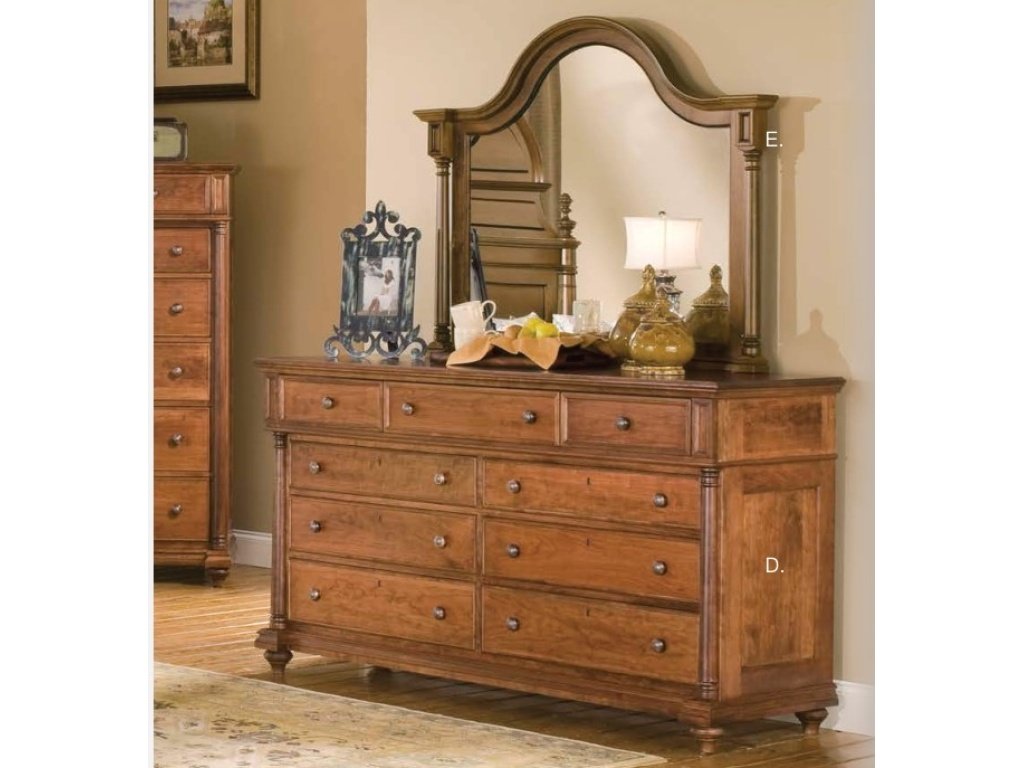 Monticello 7 Drawer Chest